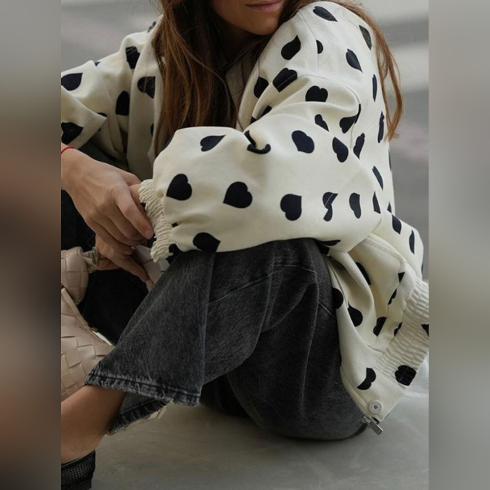 Heart Print Collared Neck Zip-Up Jacket - Picture 5 of 9